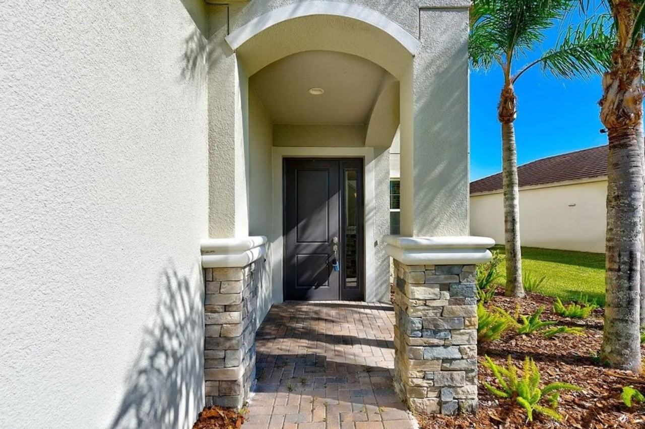 30471 Ceasar Park Dr - Photo 2 of 50