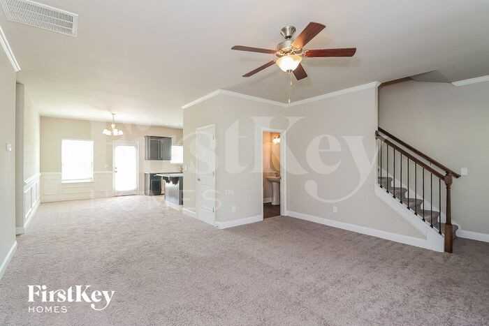 393 Angela Ln - Photo 3 of 15