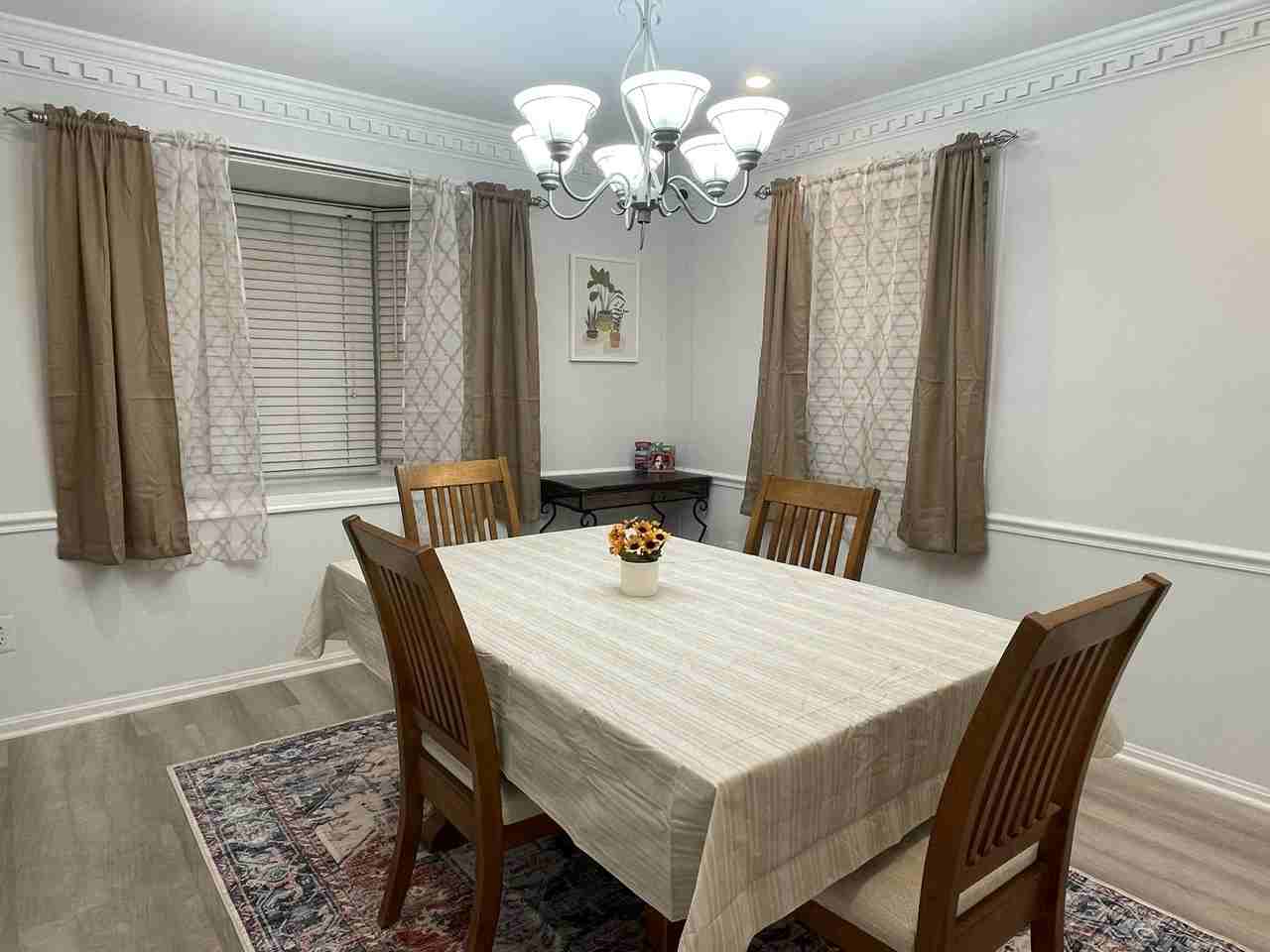 4199 University Dr #EFF1 - Photo 6 of 12