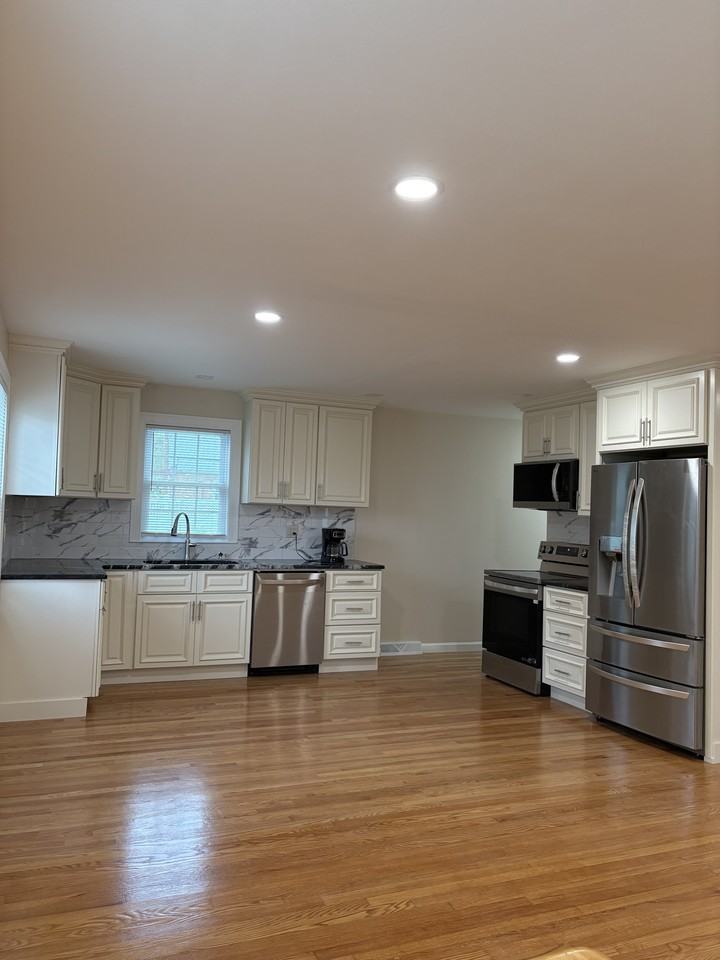 5 Sandy Hollow Dr - Photo 3 of 12