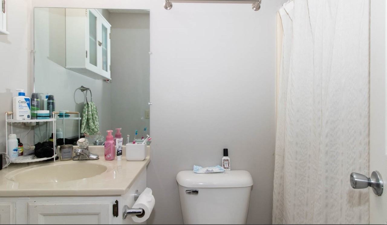 4 Shire Ct #4 - Photo 3 of 15