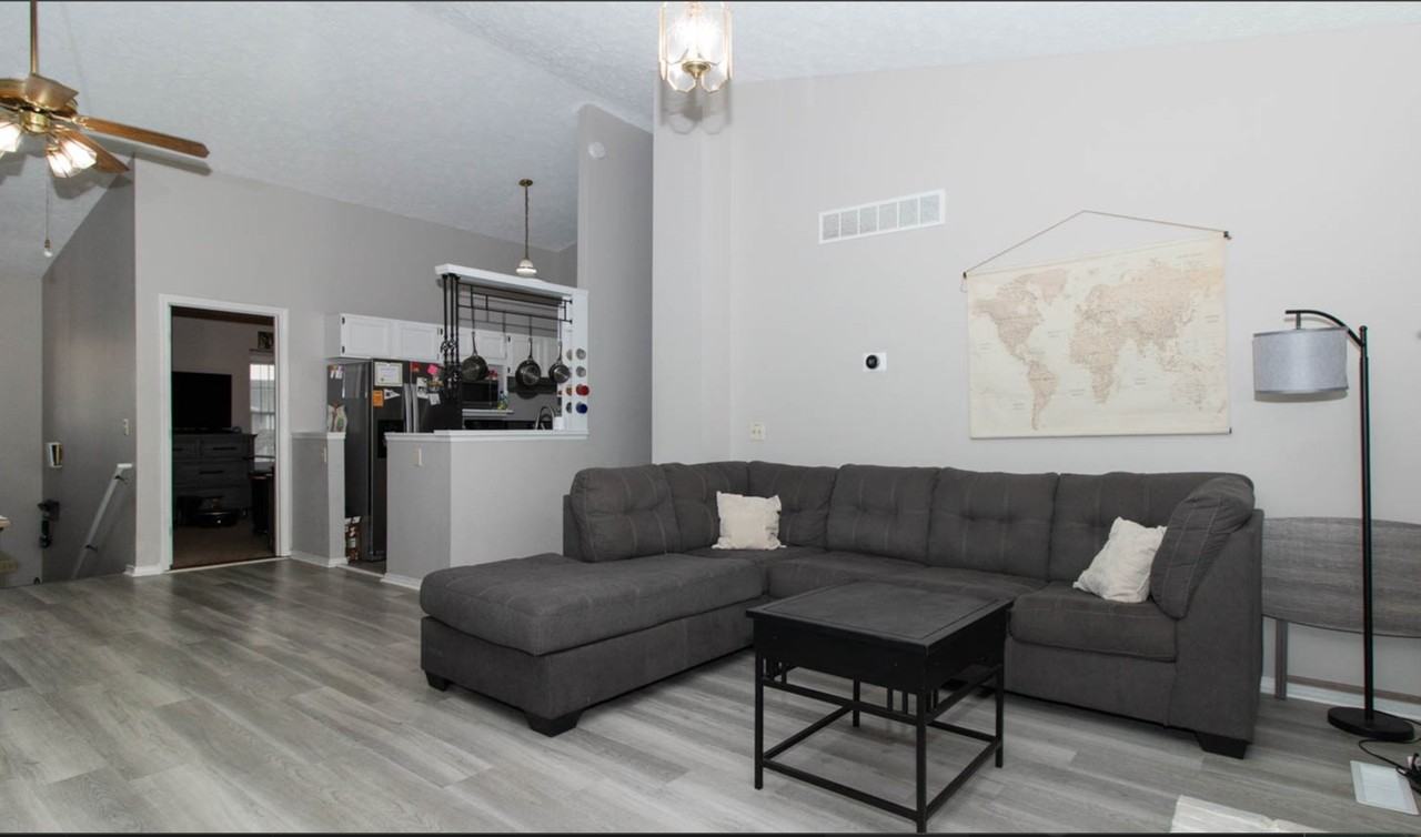 4 Shire Ct #4 - Photo 7 of 15