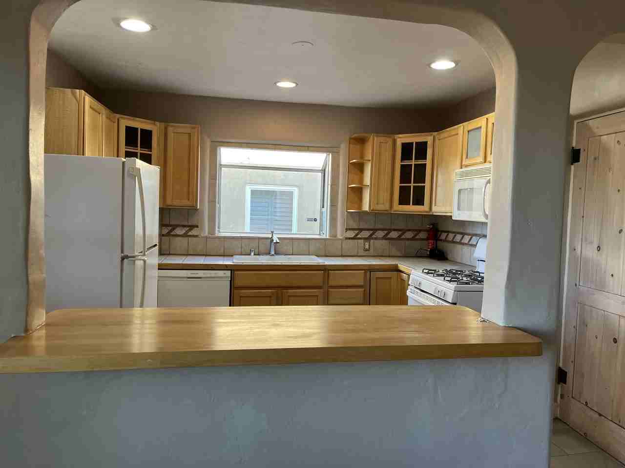 1706 Ridgecrest Dr Se #NA - Photo 3 of 11