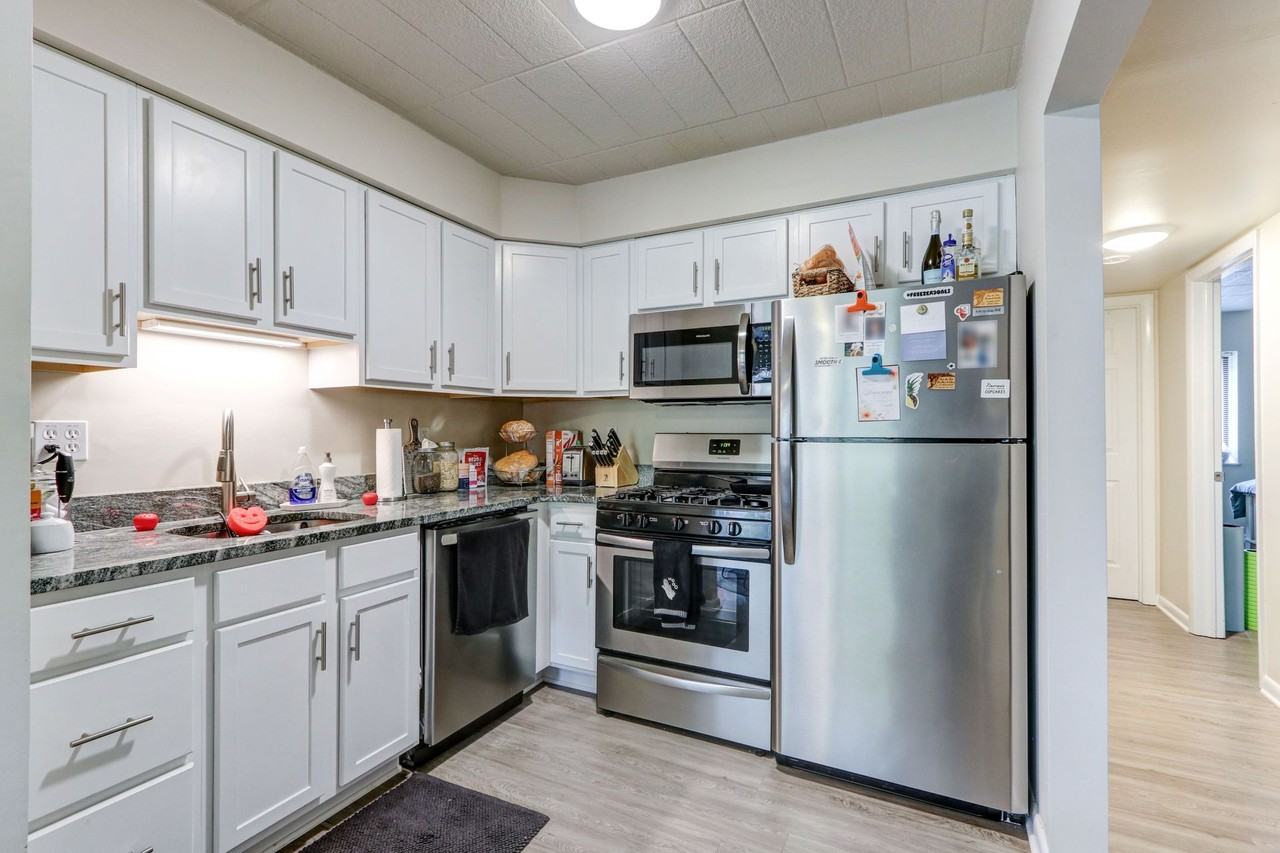 The Atwood Apartments - Photo 3 of 50