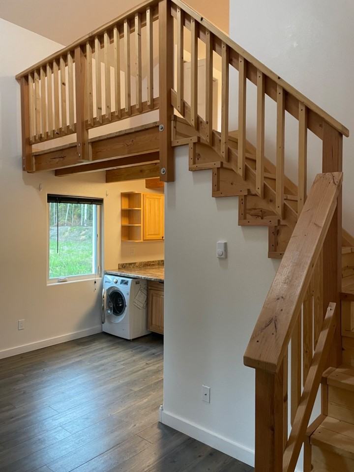 1588 Madeline St - Photo 3 of 11