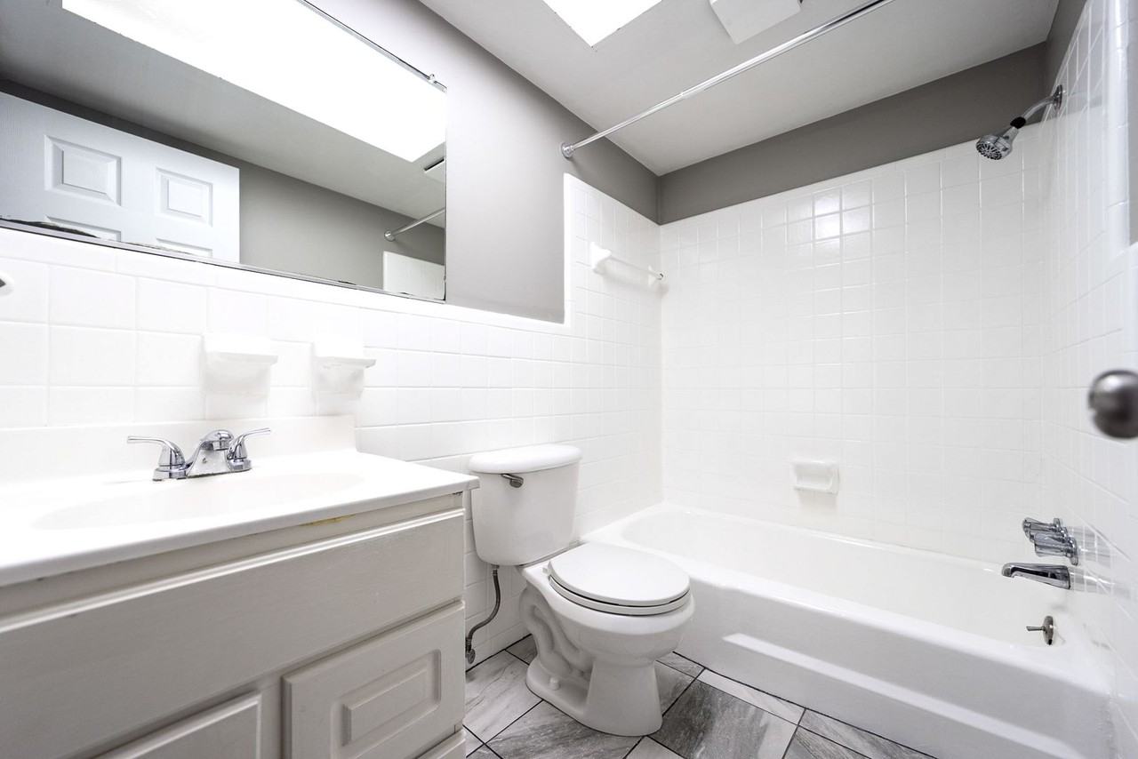 110 Brookside Dr. - Photo 7 of 8