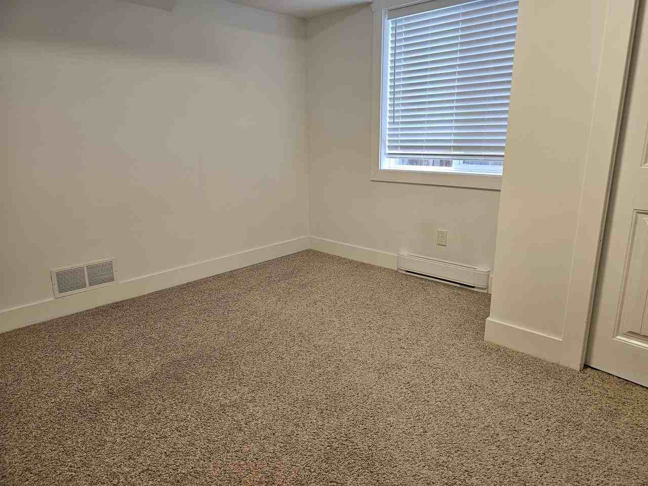 47335 Brewster Place #B - Photo 3 of 10