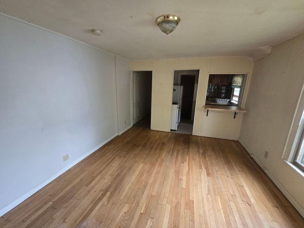 9 Allen St - Photo 2 of 8