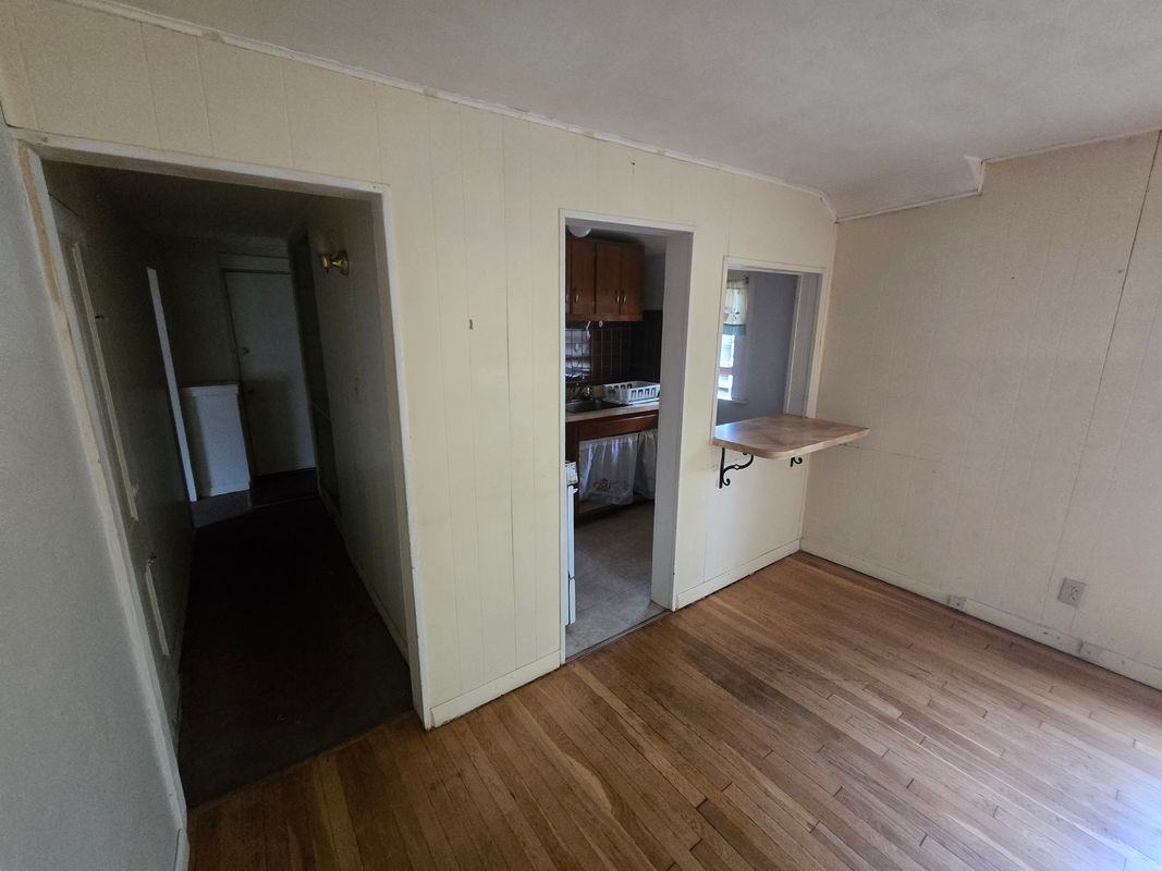 9 Allen St - Photo 3 of 8