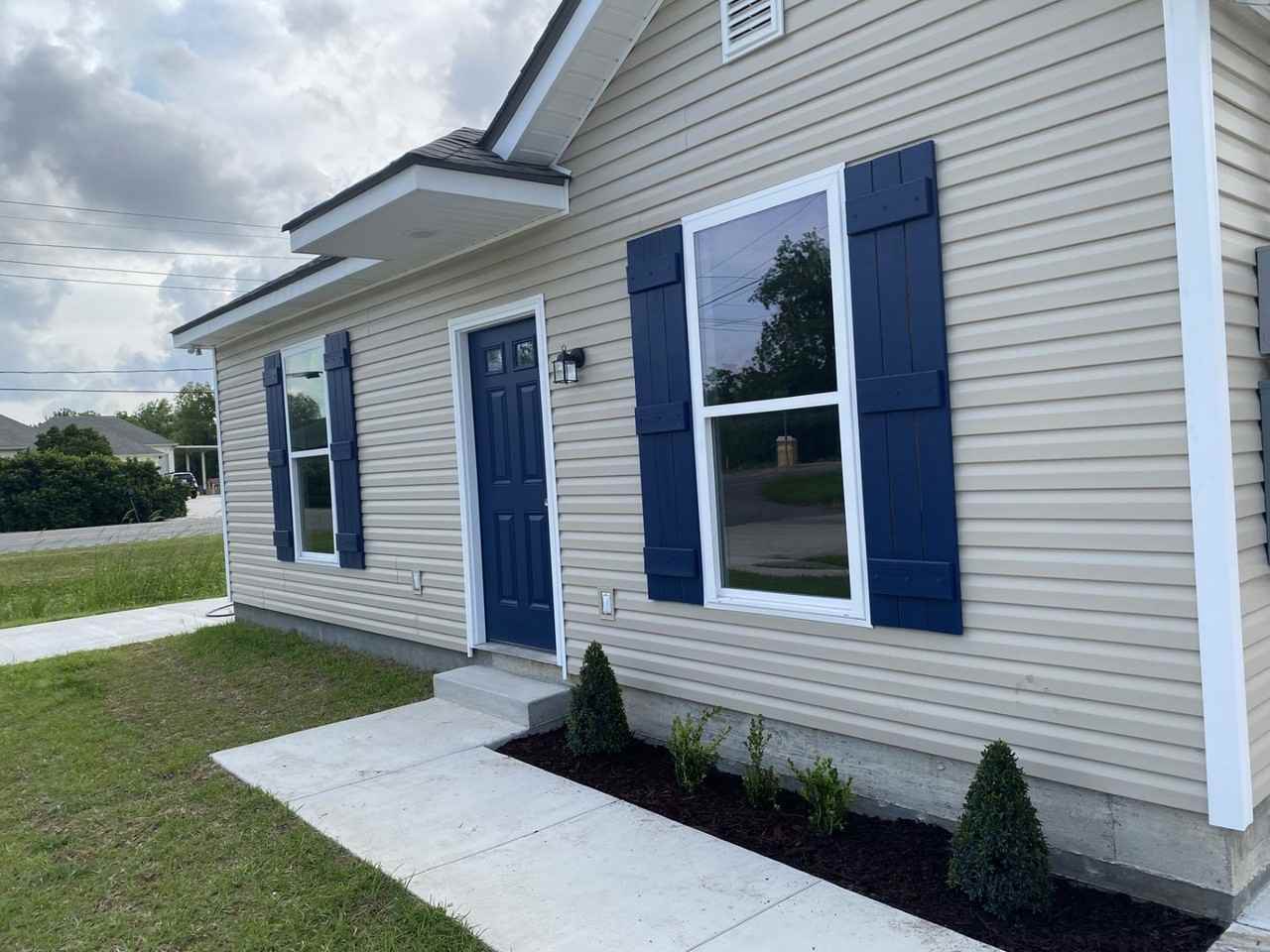 2000 Webster St - Photo 2 of 17