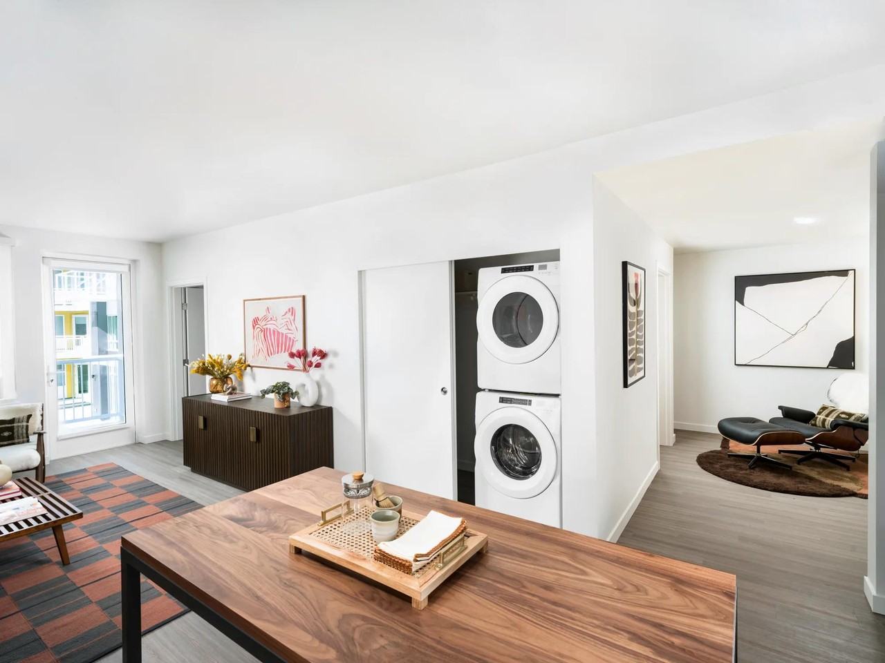 Modera Raleigh Hills - Photo 4 of 47