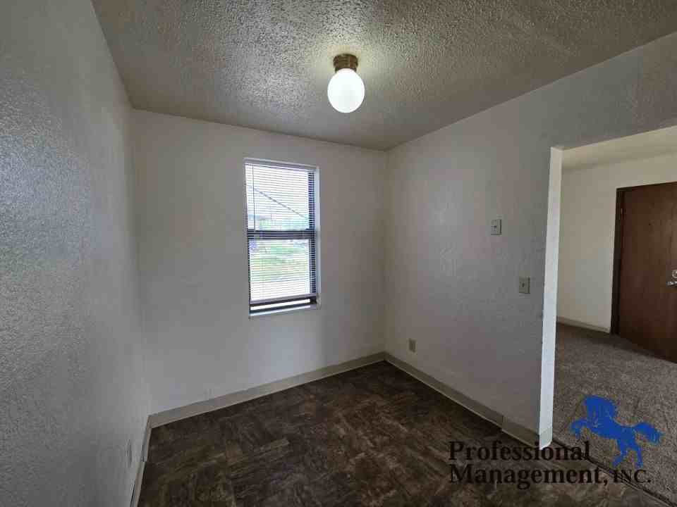 2717 4th Ave S #A - Photo 6 of 6