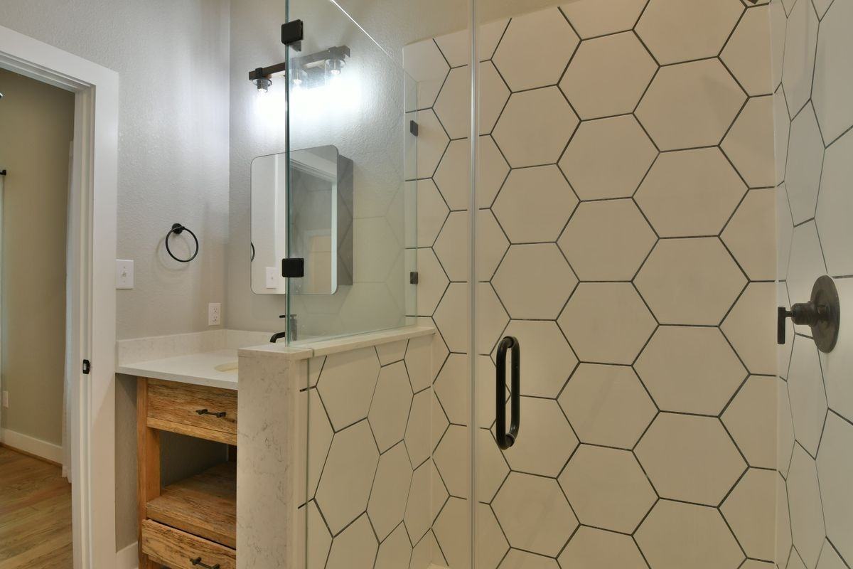 4855 Main St - Photo 3 of 10