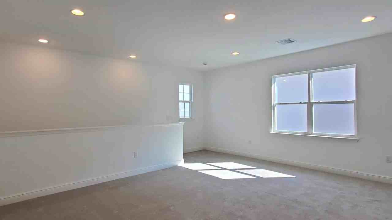 19244 Allium Pl - Photo 4 of 35