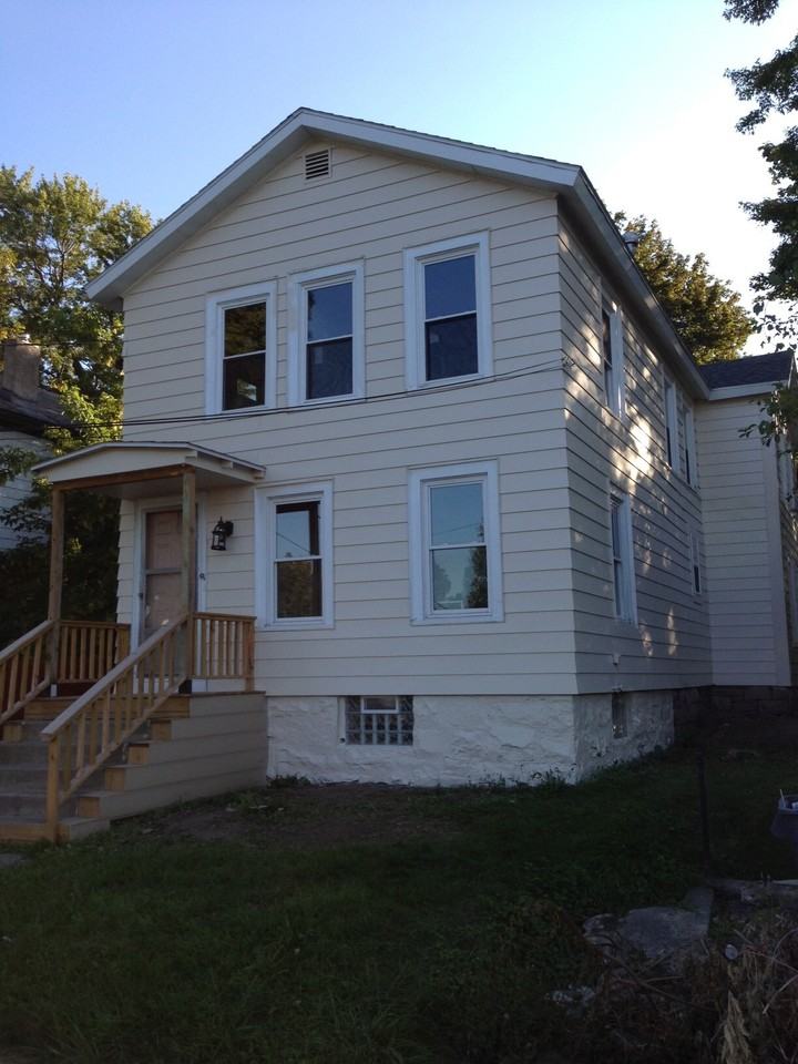 509 Willis Ave #2 - Photo 6 of 13