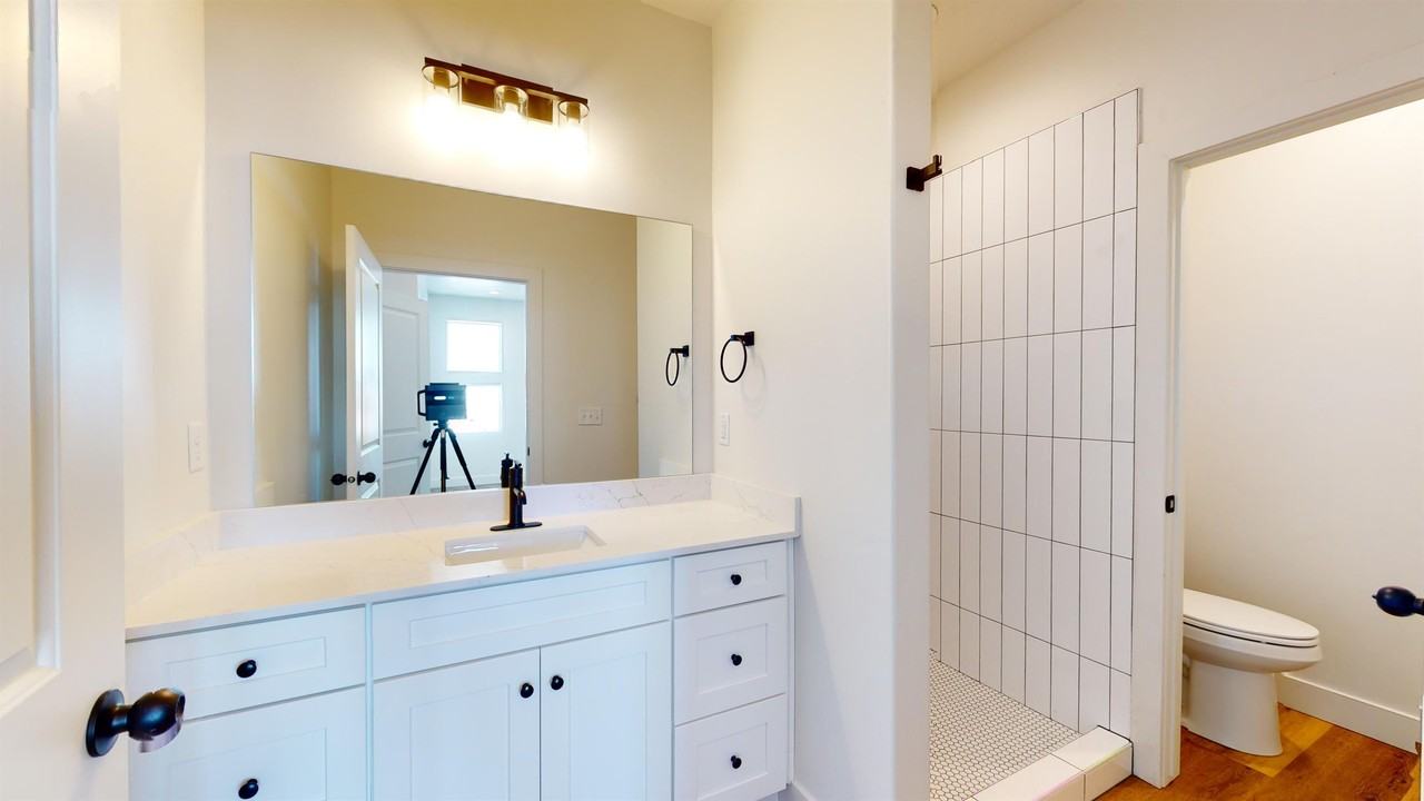 1816 Northwest #10 - Photo 4 of 30