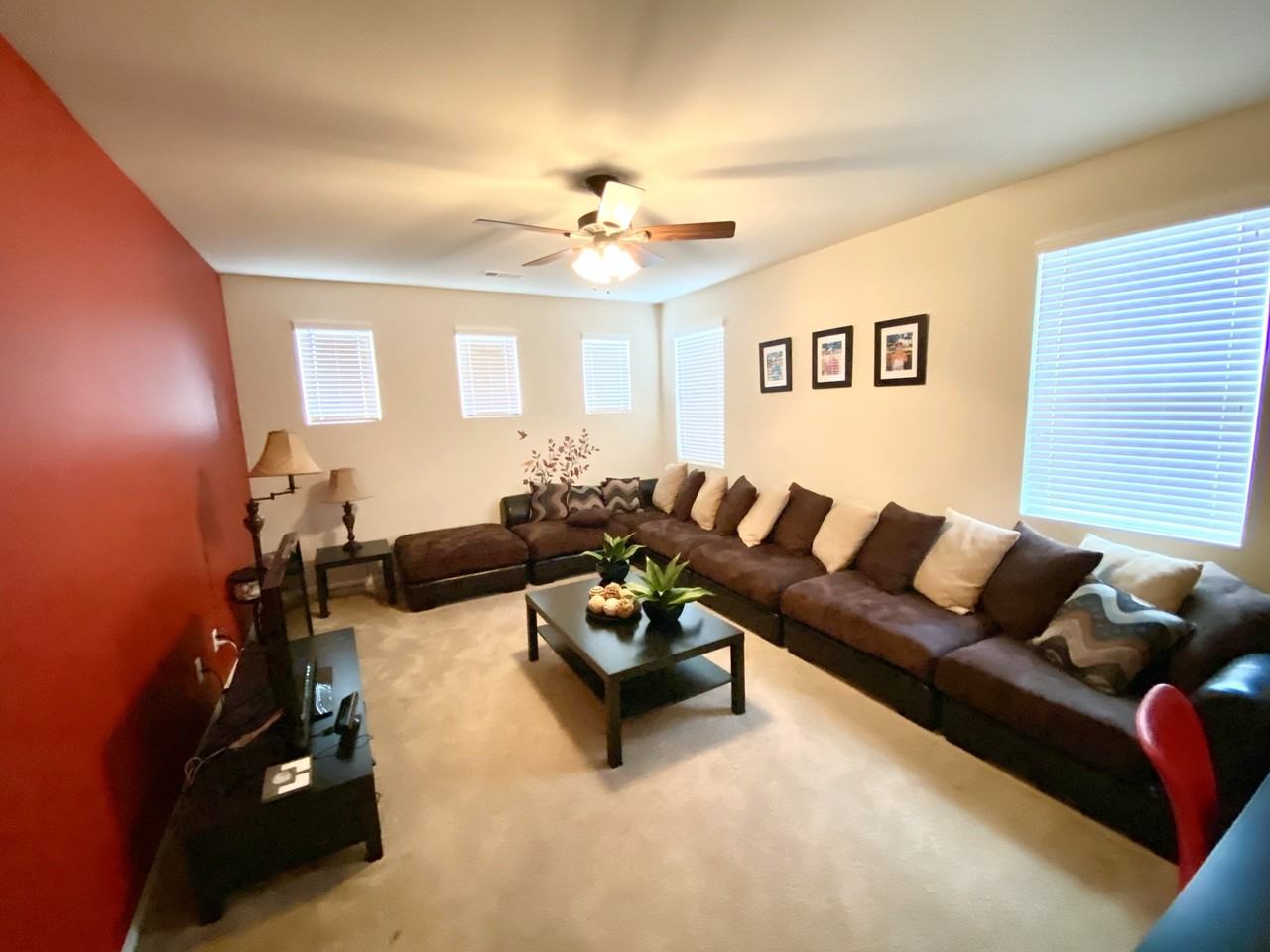 29353 Fall River Ln - Photo 6 of 32