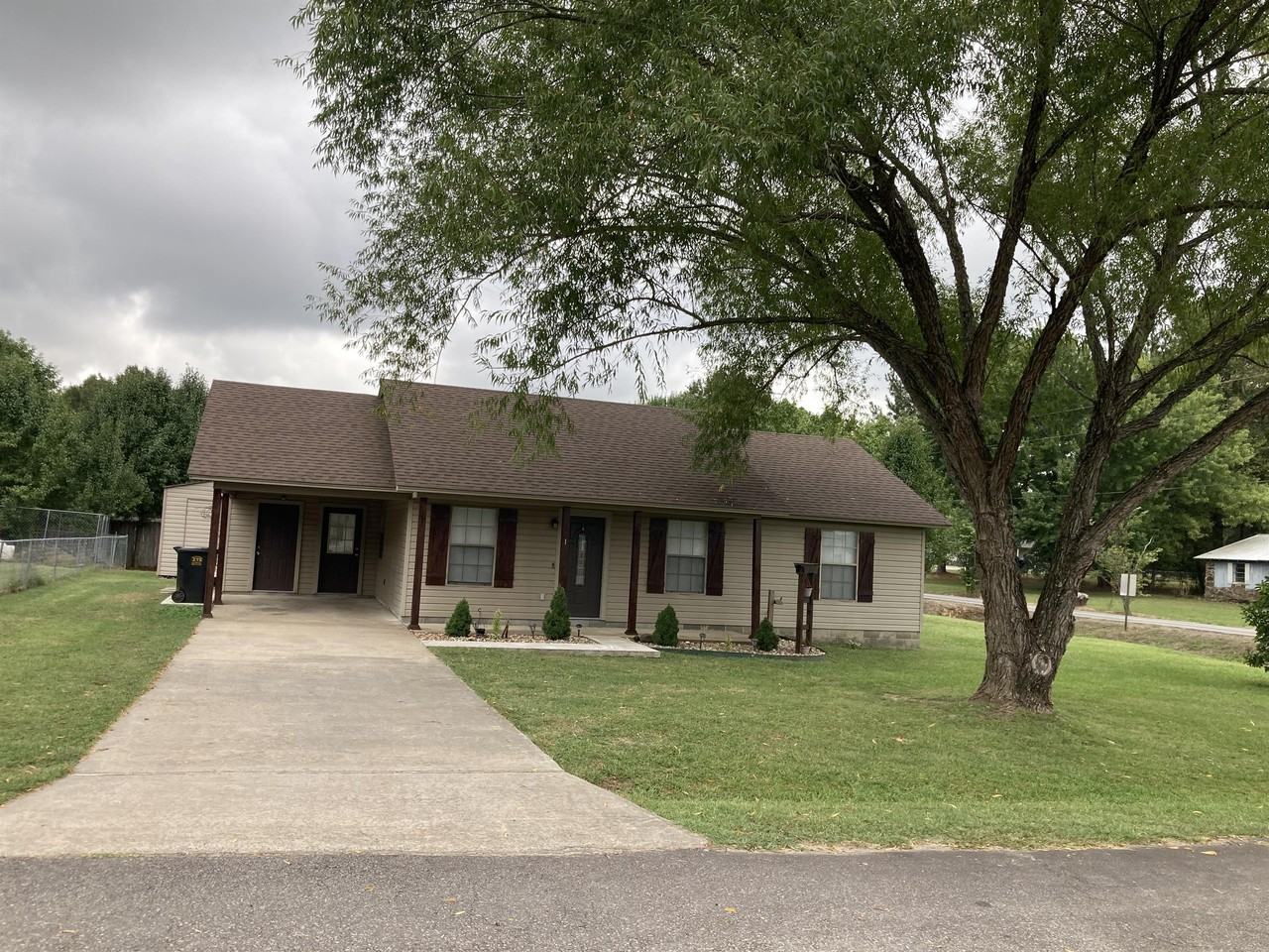 1 Heather St - Photo 4 of 22