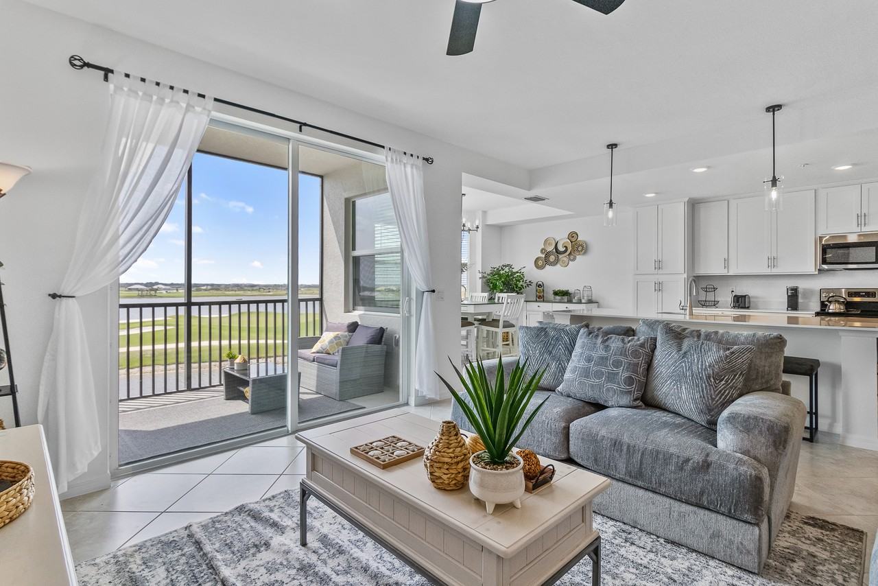 5835 Double Eagle Cir #1