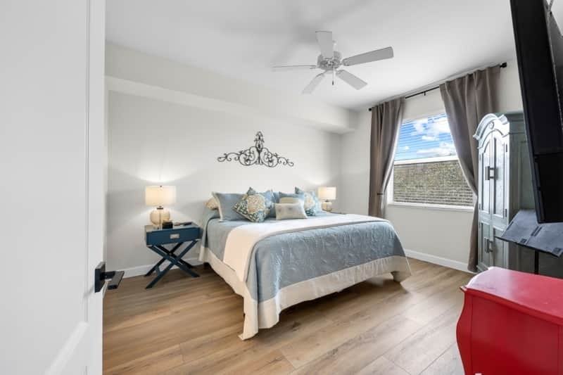 10307 Heritage Bay Blvd #1 - Photo 2 of 8