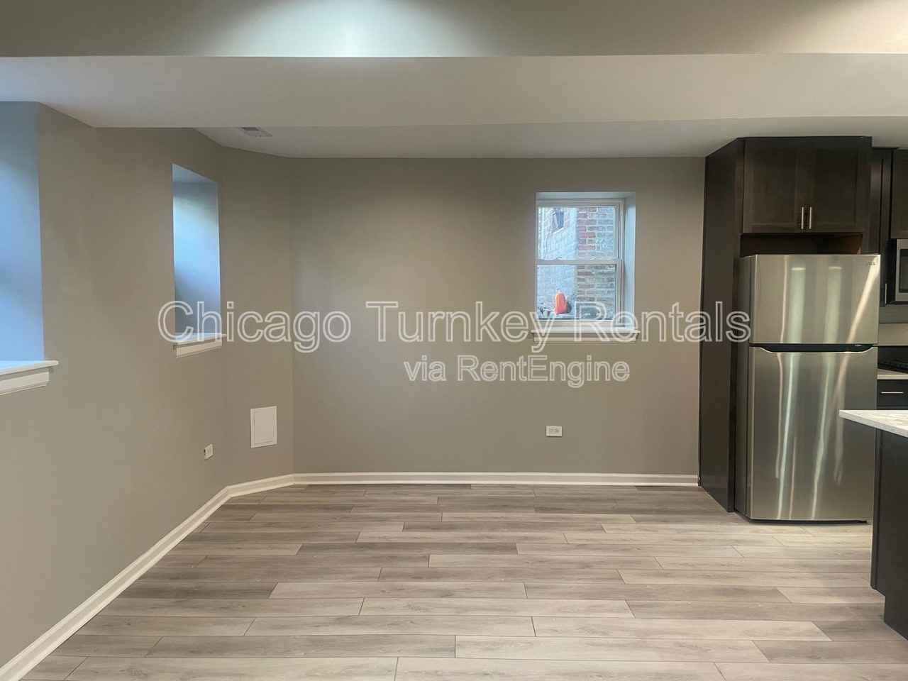 1927 S Morgan St #G - Photo 3 of 12