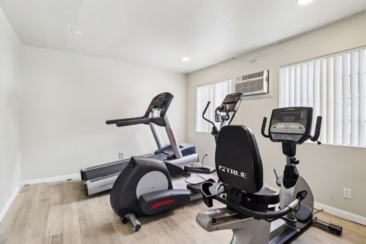 14056 Valleyheart - Photo 4 of 8