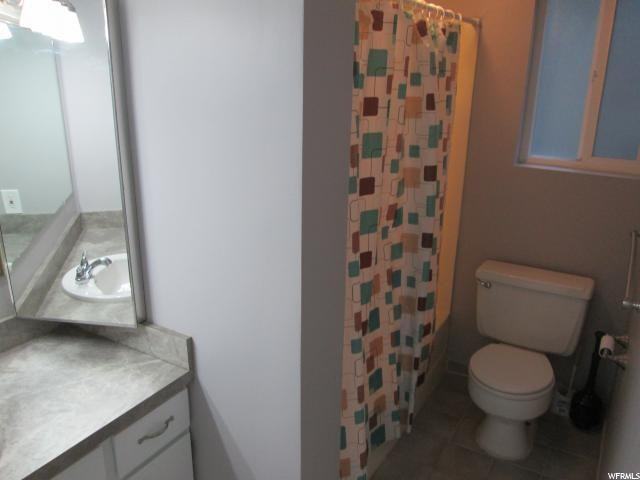 2643 W 5625 S - Photo 7 of 9