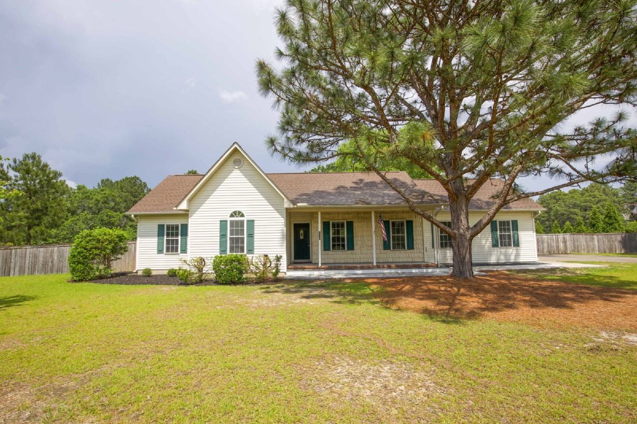 102 Willow Creek Ln - Photo 2 of 50