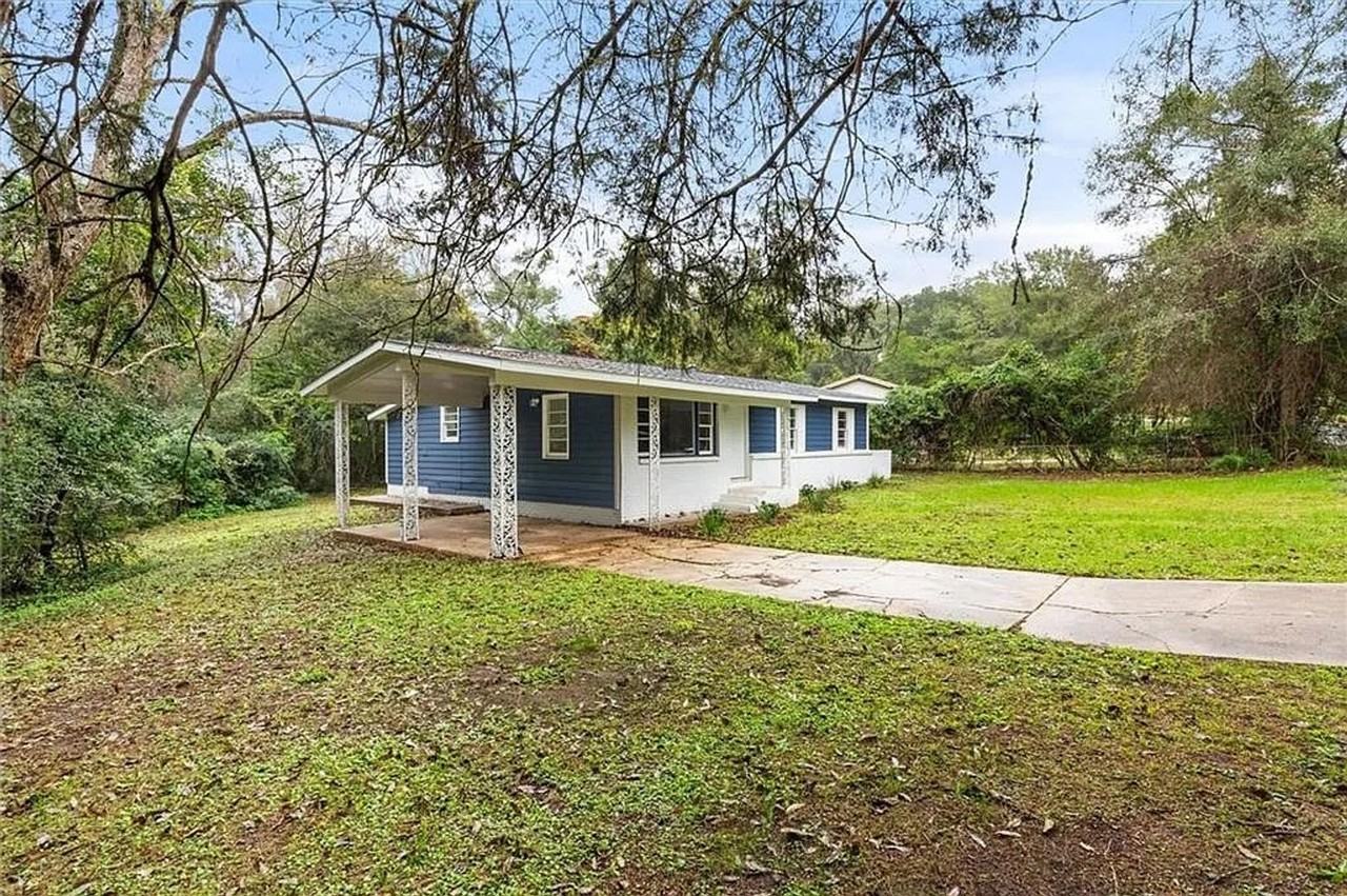 1153 Oak Lane Dr - Photo 2 of 11