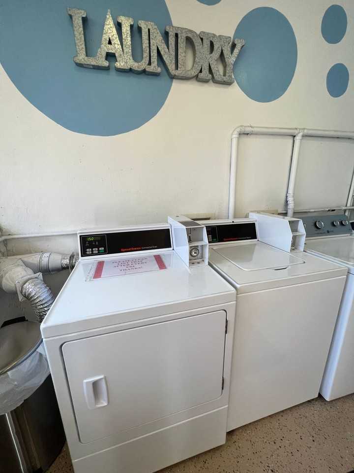 Alice Arms Apartments - Photo 4 of 4