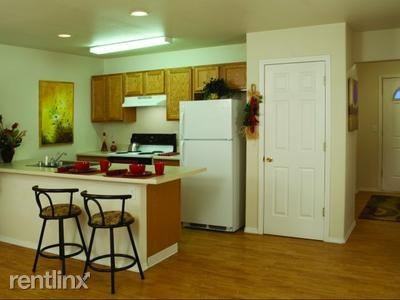 Amber Ridge Apartment Homes - Photo 2 of 6