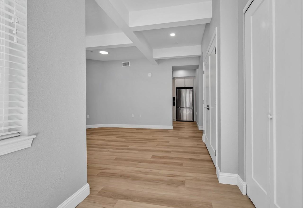 2016 - 2020 Dwight Way - Photo 2 of 49