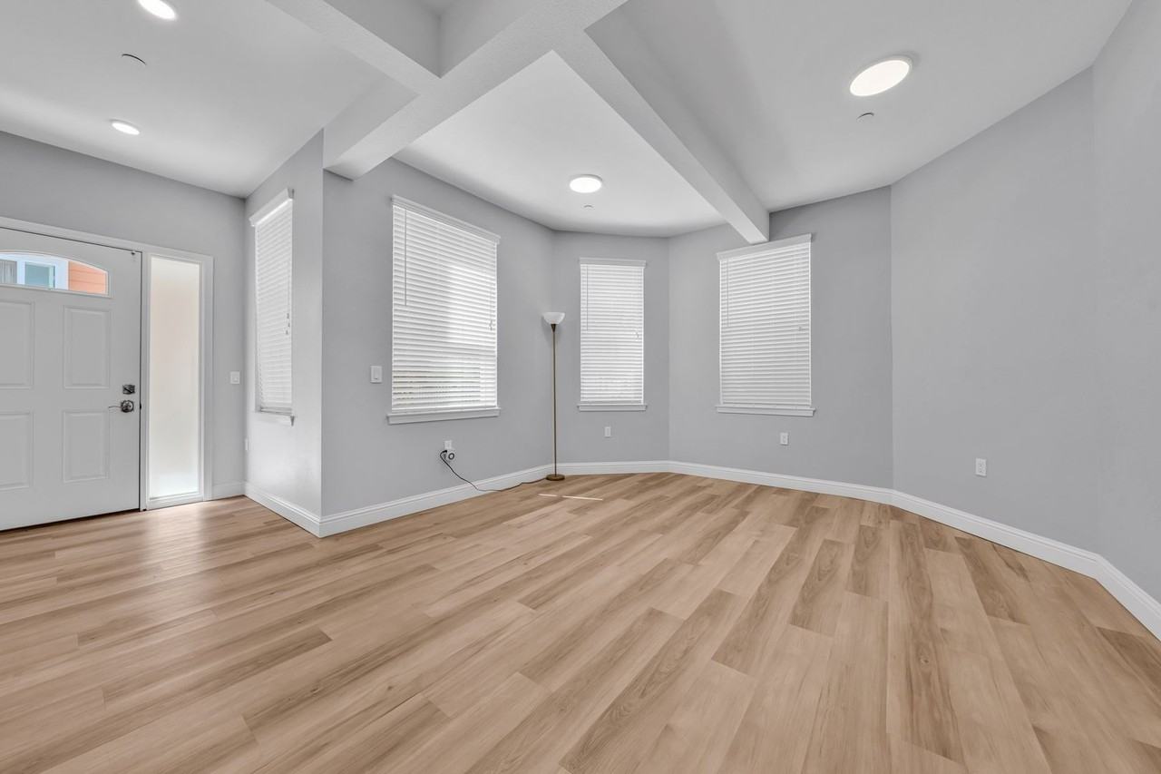 2016 - 2020 Dwight Way - Photo 5 of 49