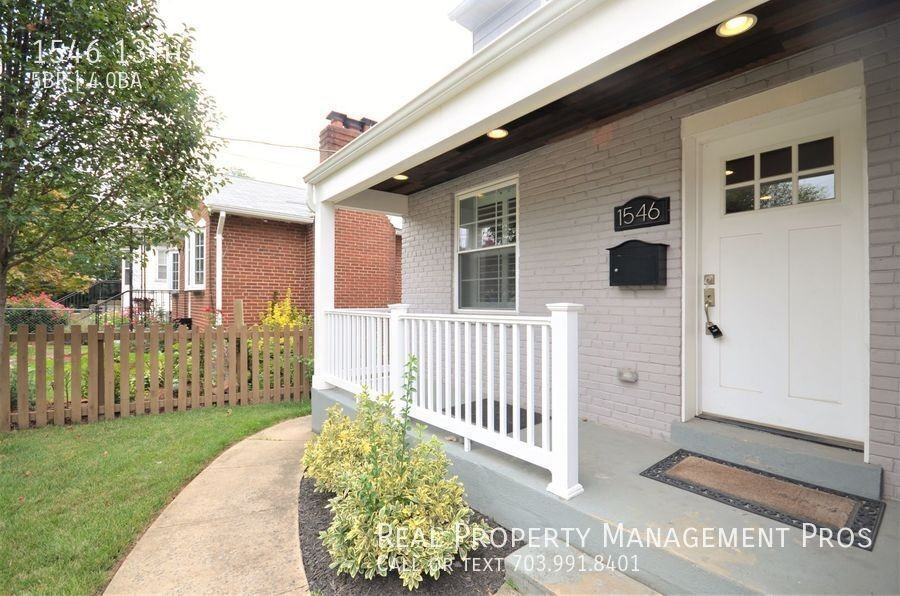 1546 13th St S - Photo 3 of 42