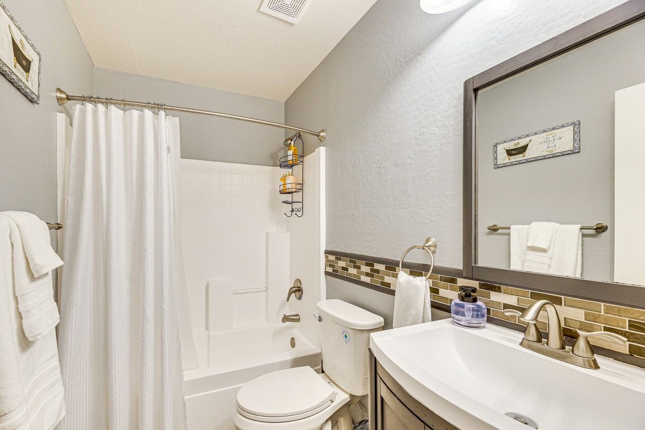 3552 N Excalibur Pl #NA - Photo 7 of 34