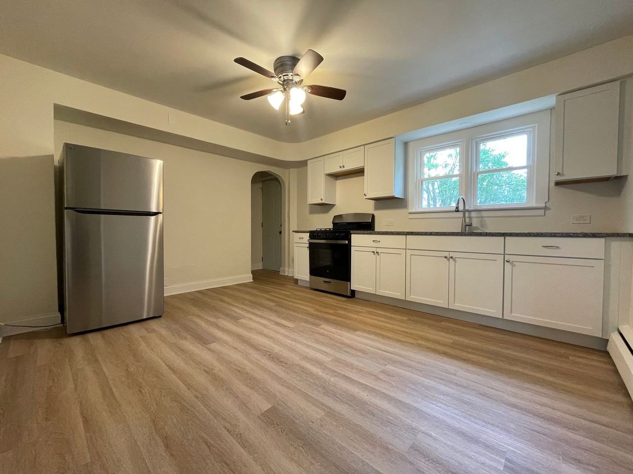 55 Hayes Leonard Rd - Photo 3 of 11