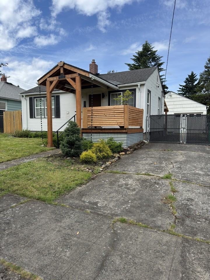 1215 Northeast 79th Avenue #NA - Photo 2 of 21