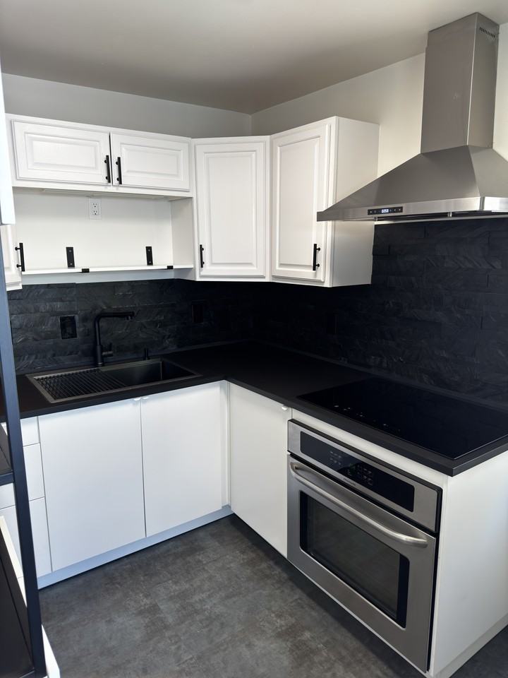 1215 Northeast 79th Avenue #NA - Photo 4 of 21