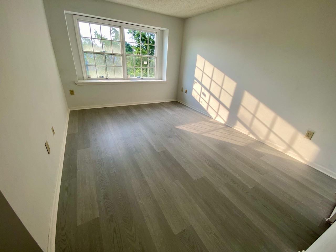1037 Edpas Rd #1037 - Photo 6 of 14