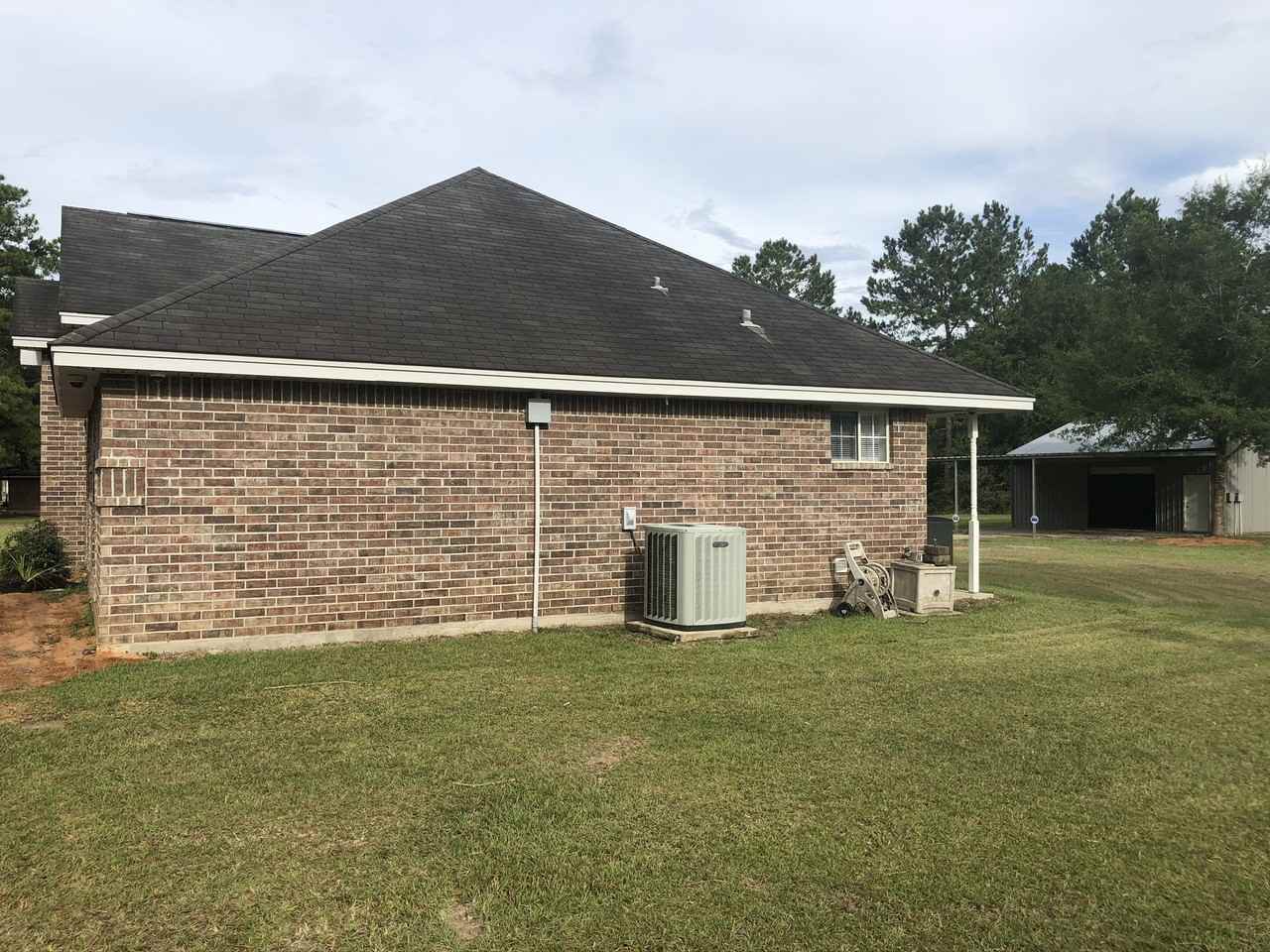 2946 Picturesque Dr #NA - Photo 7 of 30