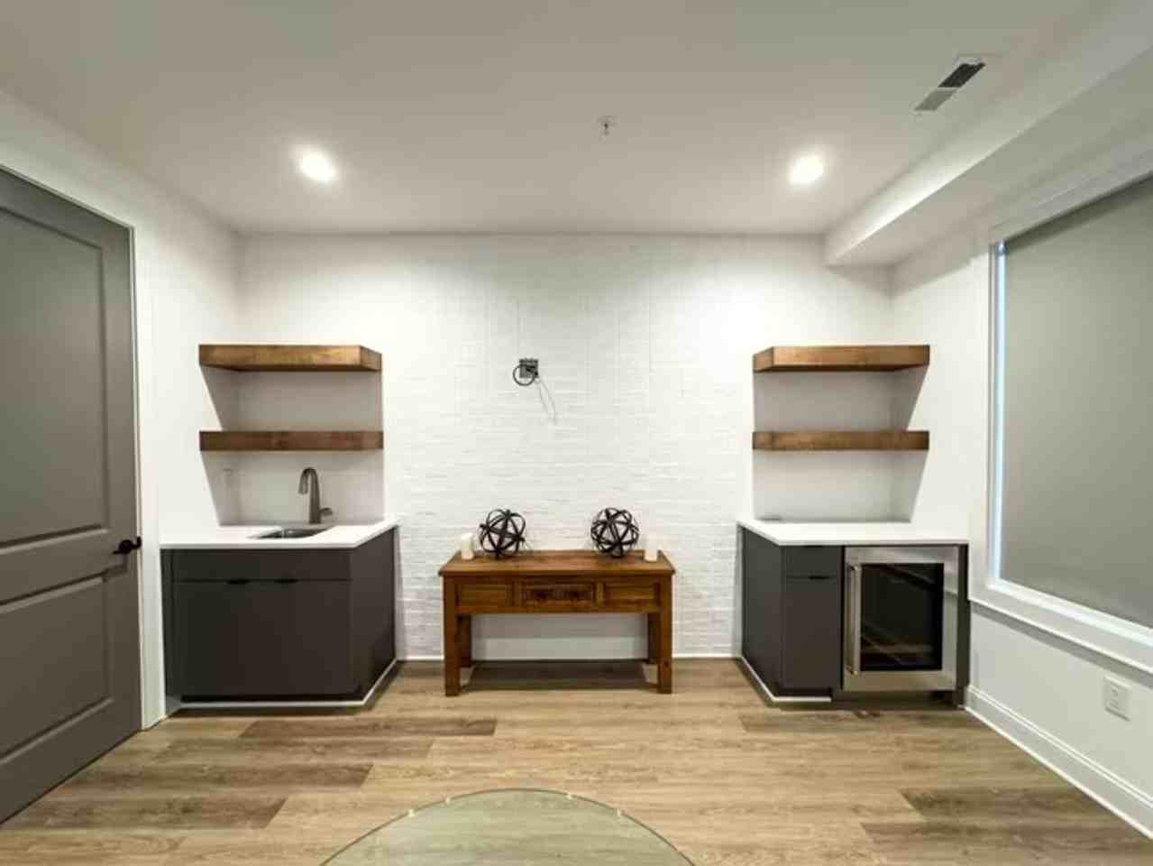 516 Belvedere Ave - Photo 7 of 45