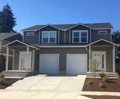 featured image of 1420 1420 - 1422 Marigold Dr.