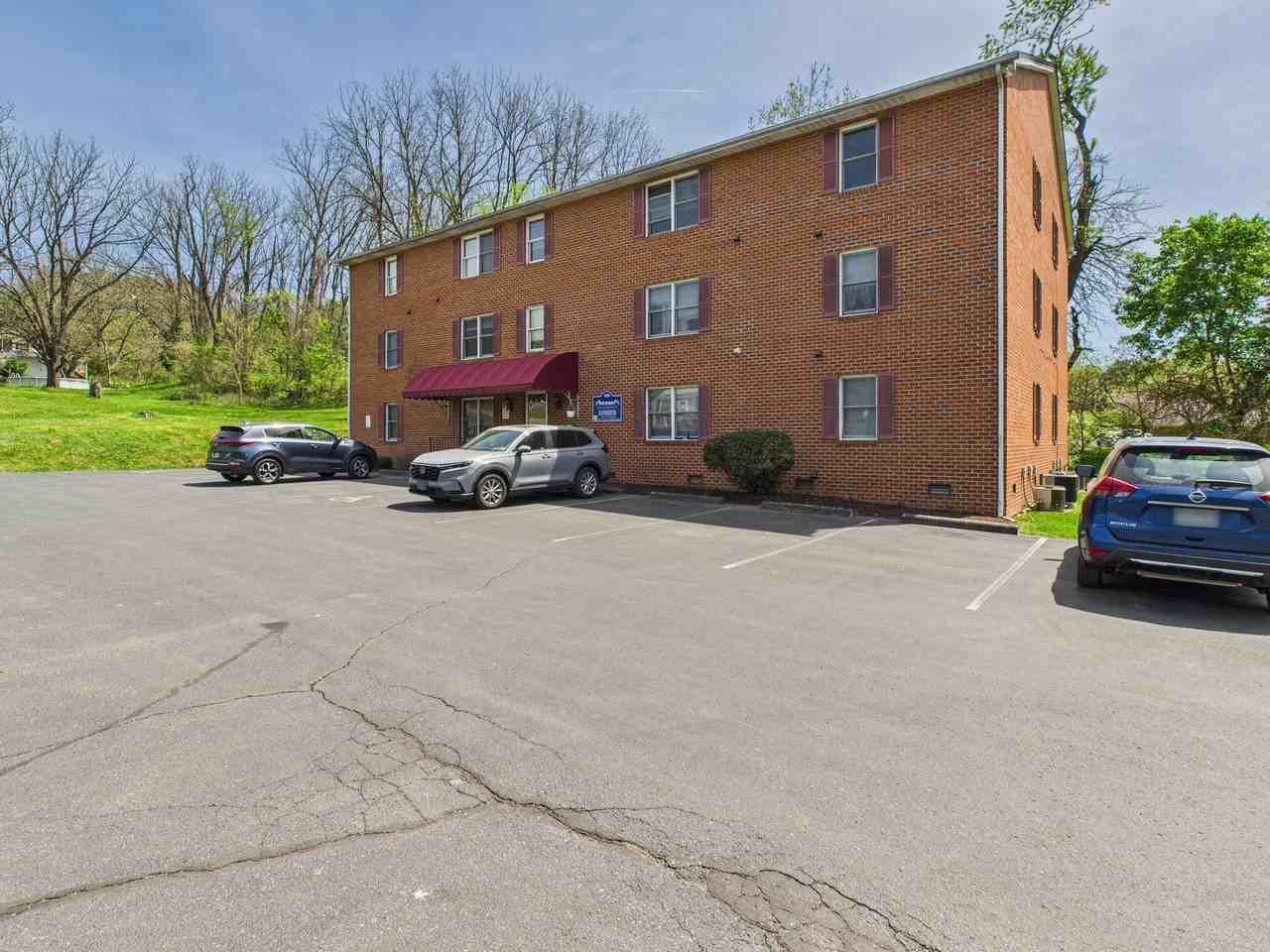 1020 Rockway Street - Photo 2 of 13