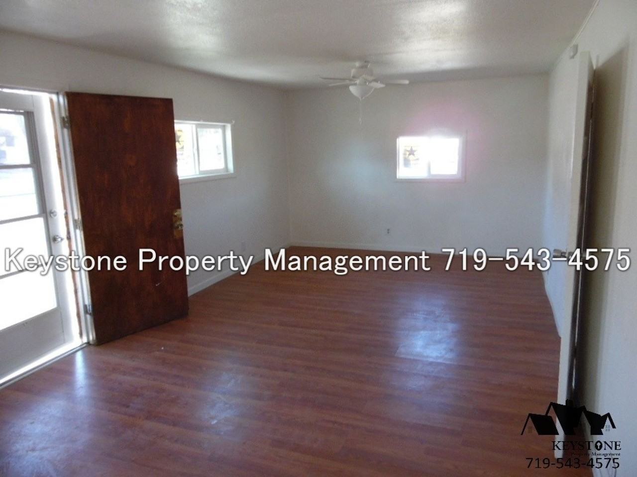 226 N Bradford Ave #1 - Photo 3 of 15