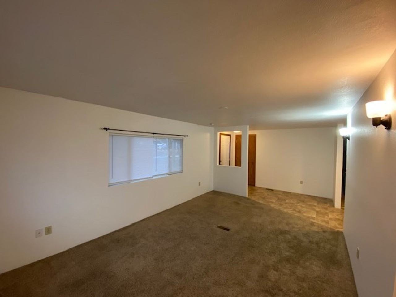 3301 W Hudlow Dr - Photo 3 of 30