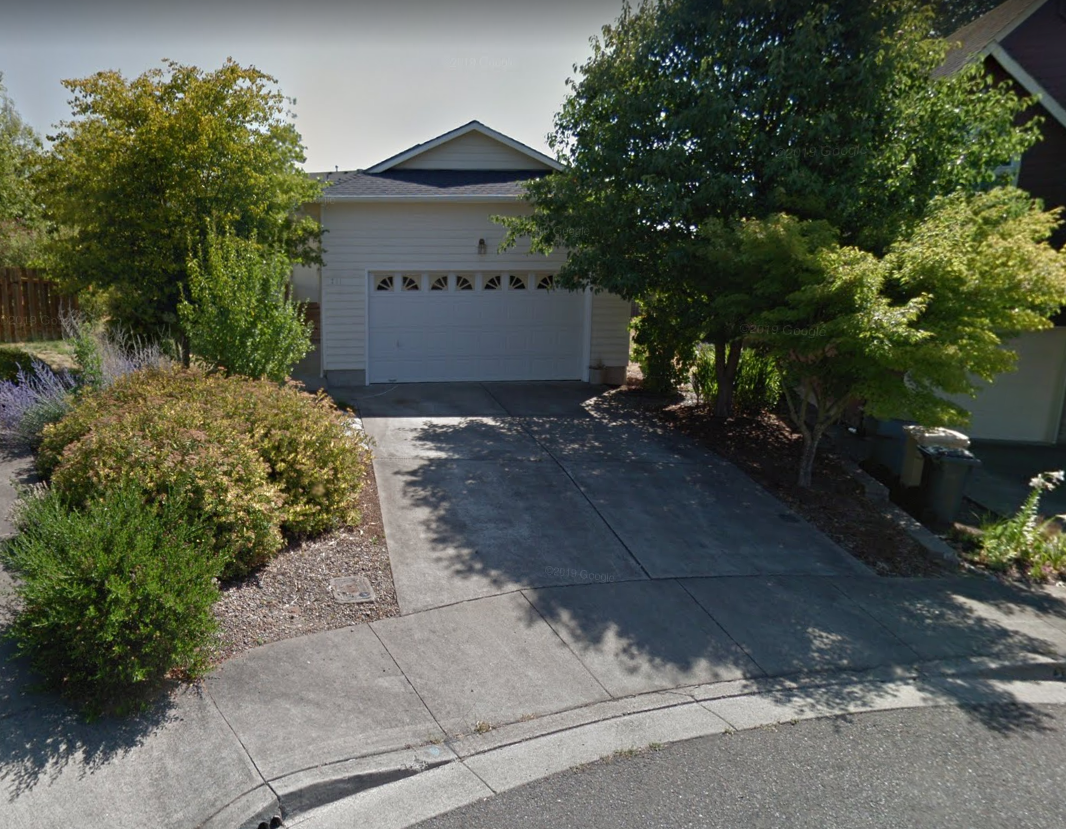 711 Bobwhite Pl - Photo 2 of 4