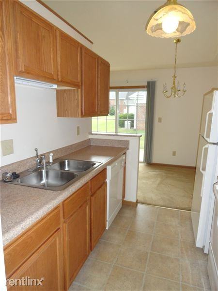 Stonegate Apartments - Photo 2 of 9