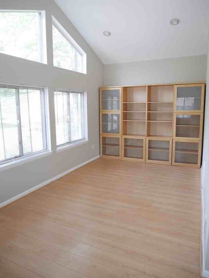 6239 Parallel Ln - Photo 2 of 20