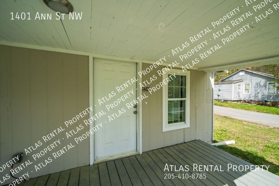 1401 Ann St Nw - Photo 2 of 15