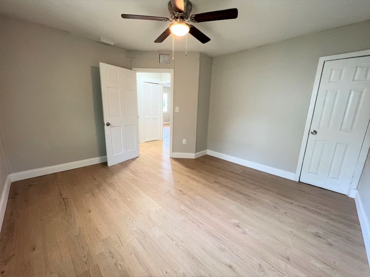 5930 Wilmar Rd - Photo 7 of 10